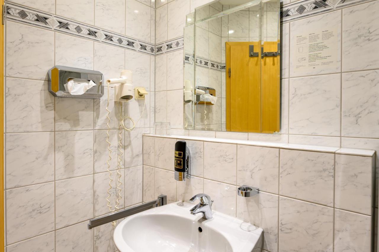 Hotel Glockengasse Colonia Esterno foto