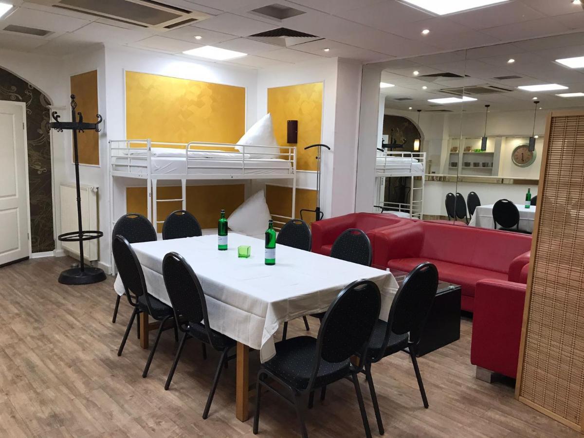 Hotel Glockengasse Colonia Esterno foto